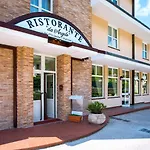 Aparthotel Guesia Village E