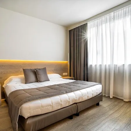 Апарт-отель Guesia Village E 4*