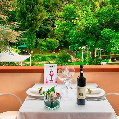 Guesia Village E Апарт-отель