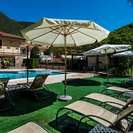 Guesia Village E 4* Фолиньо