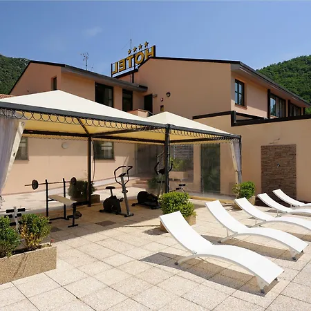 Апарт-отель Guesia Village E