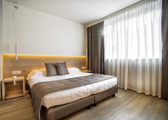 Aparthotel Guesia Village E 4*