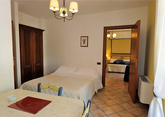 Guesia Village E Aparthotel 4*